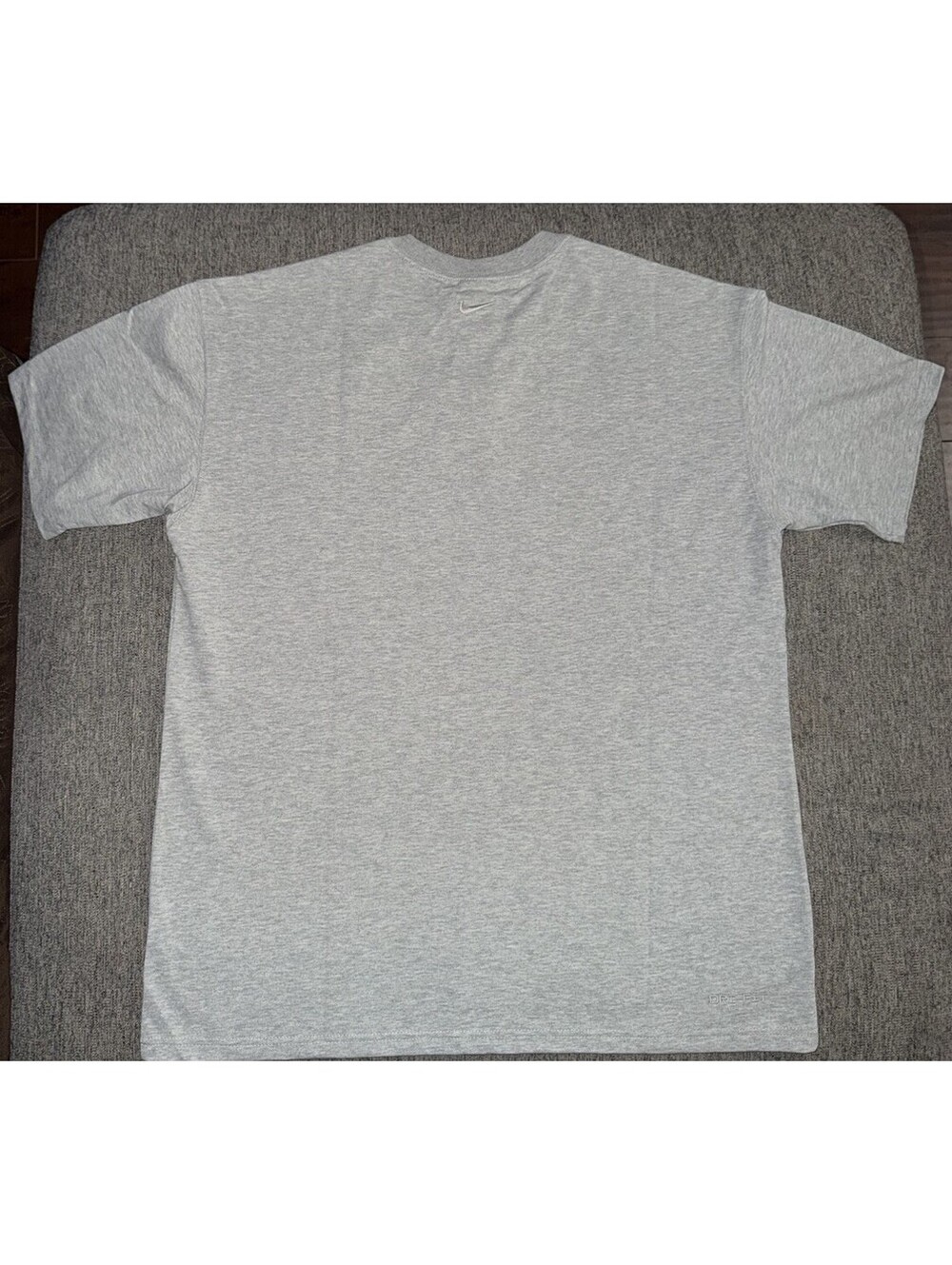 Nike Men’s Size Large (Loose) Kobe Dri-Fit Basketball T-Shirt Dark Grey Heather - Picture 4 of 15